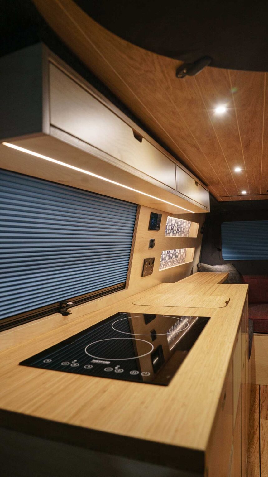 Exclusive Interior – retrofitted-campervans.co.uk